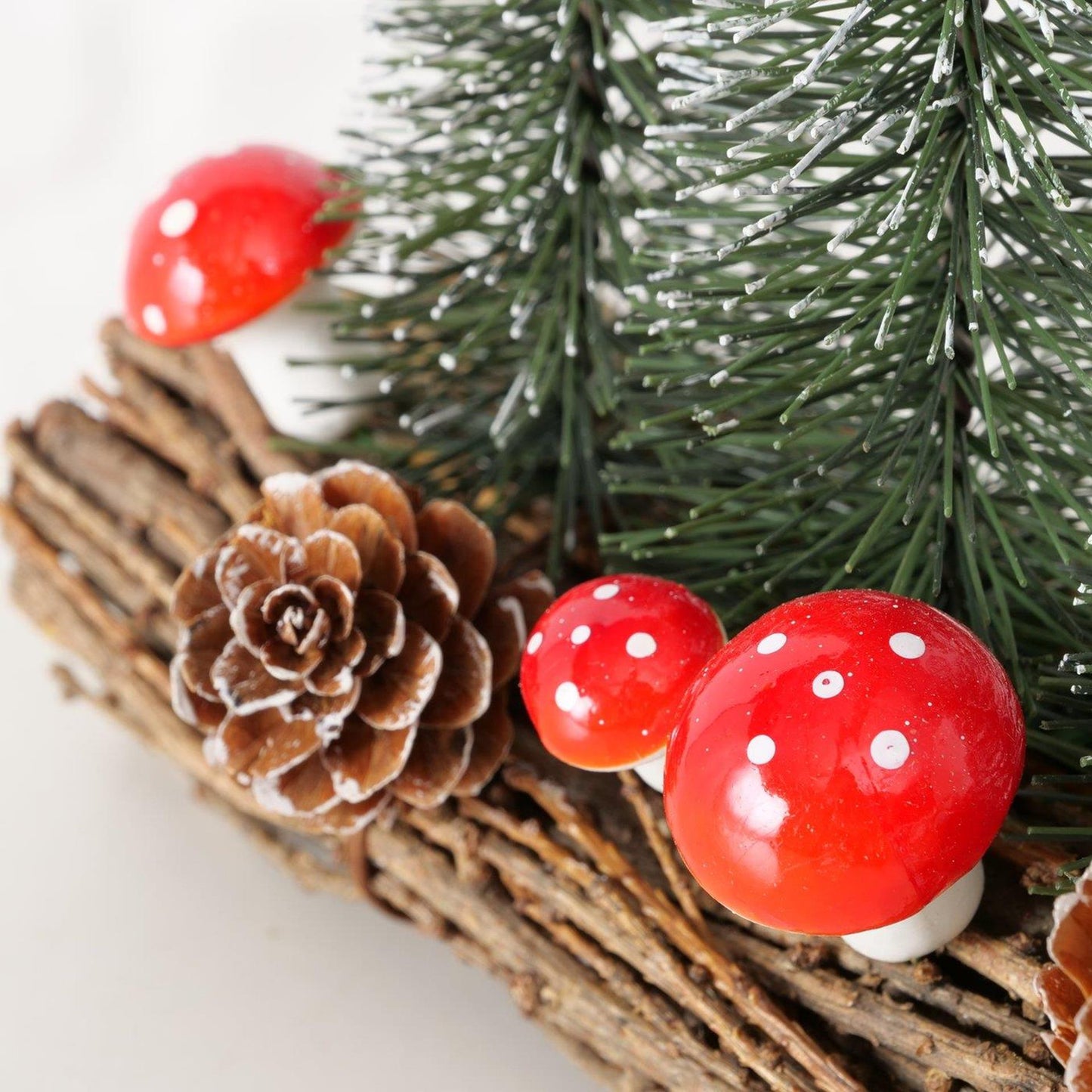 Boltze Home Weihnachtsszene mit Weihnachtsbäumen h17cm