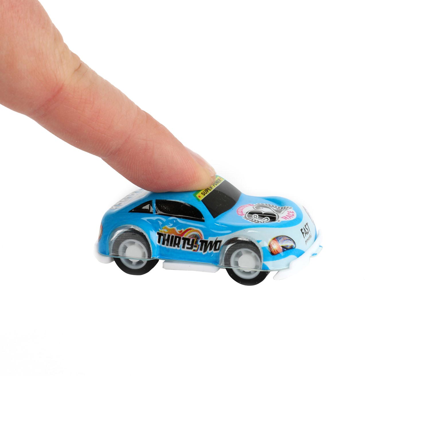 Toi-Turbo-Rennfahrer ziehen Rennwagen, 12., zurück.