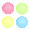 Toi-Toys glühen und lustige Anti-Stress-Ball leuchten im Dunkeln
