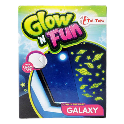 Toi-Toys glühen und leuchten im Dark Space Weltraumweg