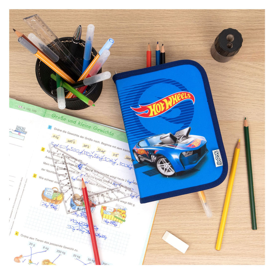 Undercover Stoffed Pocket Hot Wheels