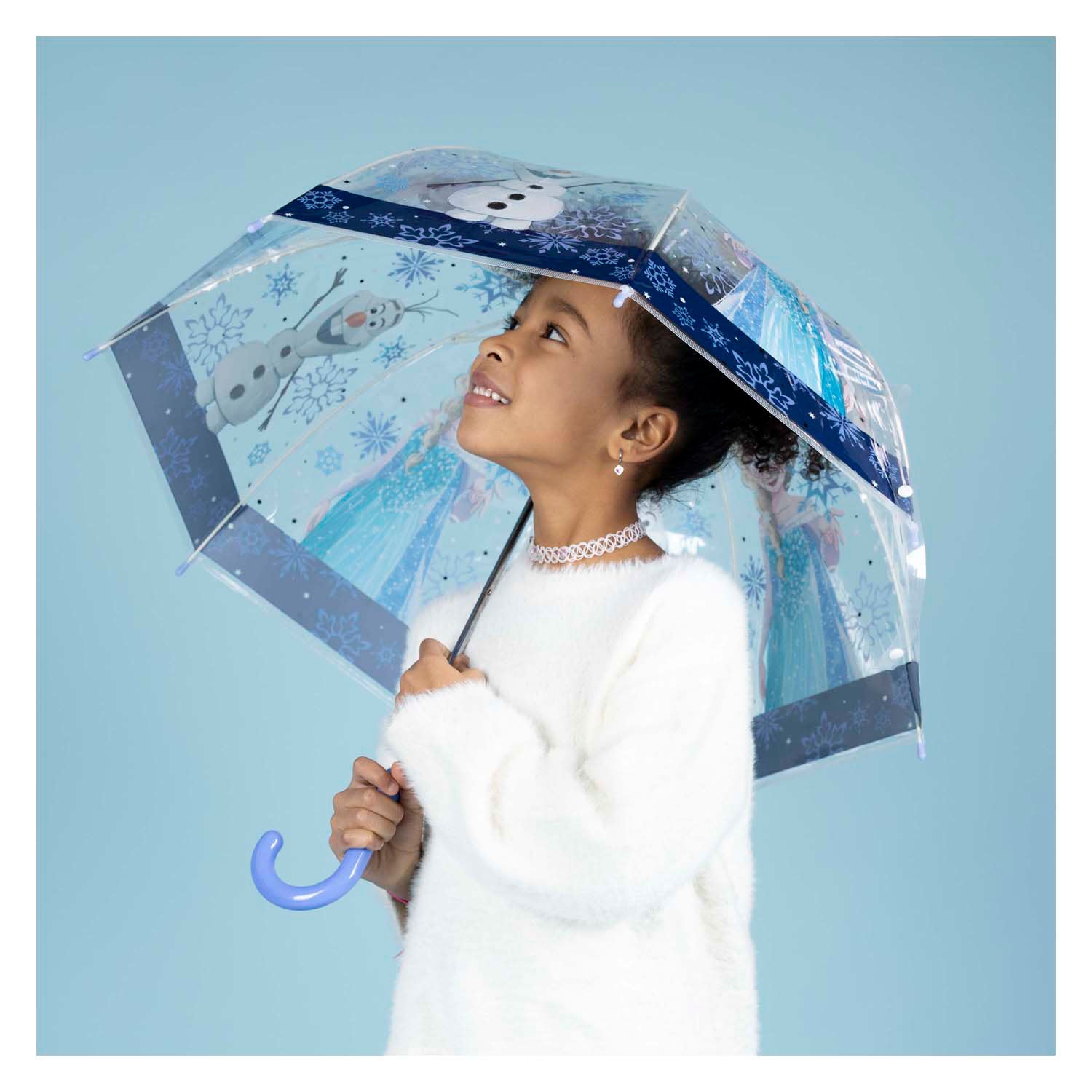 Undercover transparenter Regenschirm eingefroren