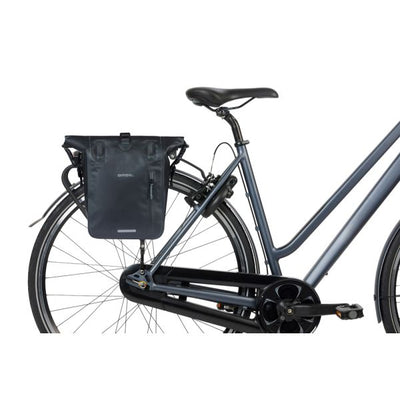 Basil einzelne Fahrradtasche Rivo M Plane Mik 12–15 l 14 x 25 x 38 cm – Schwarz