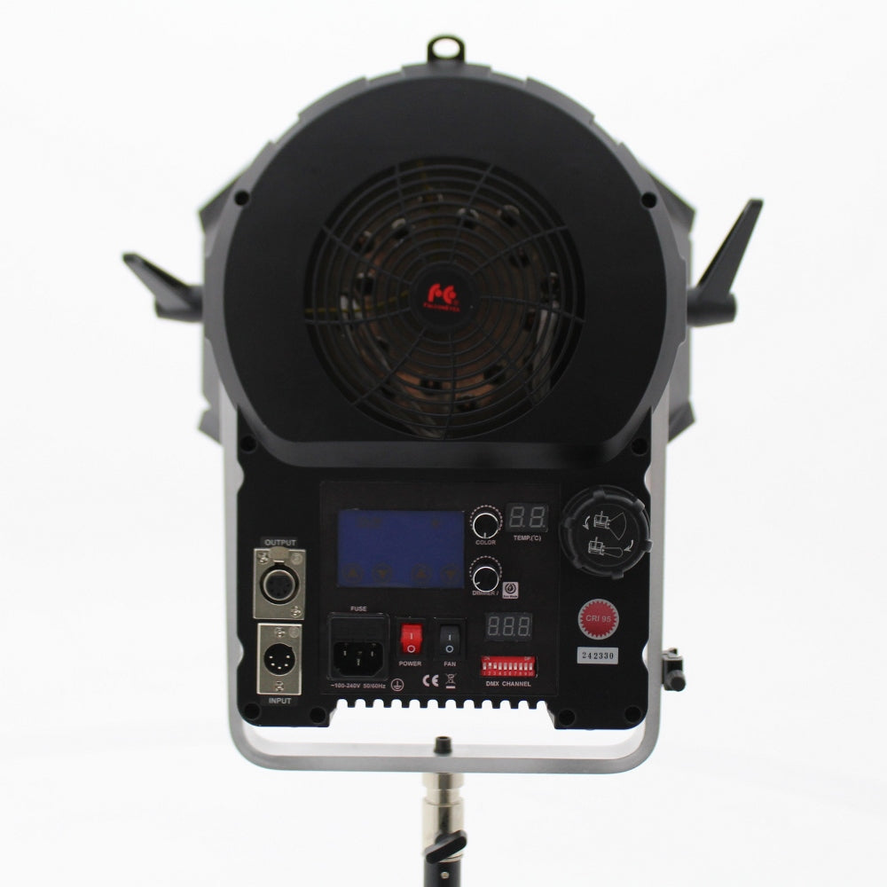 Falcon Eyes Bi-Color LED Spot Lampe dimmbar CLL-3000TDX ​​​​auf 230V