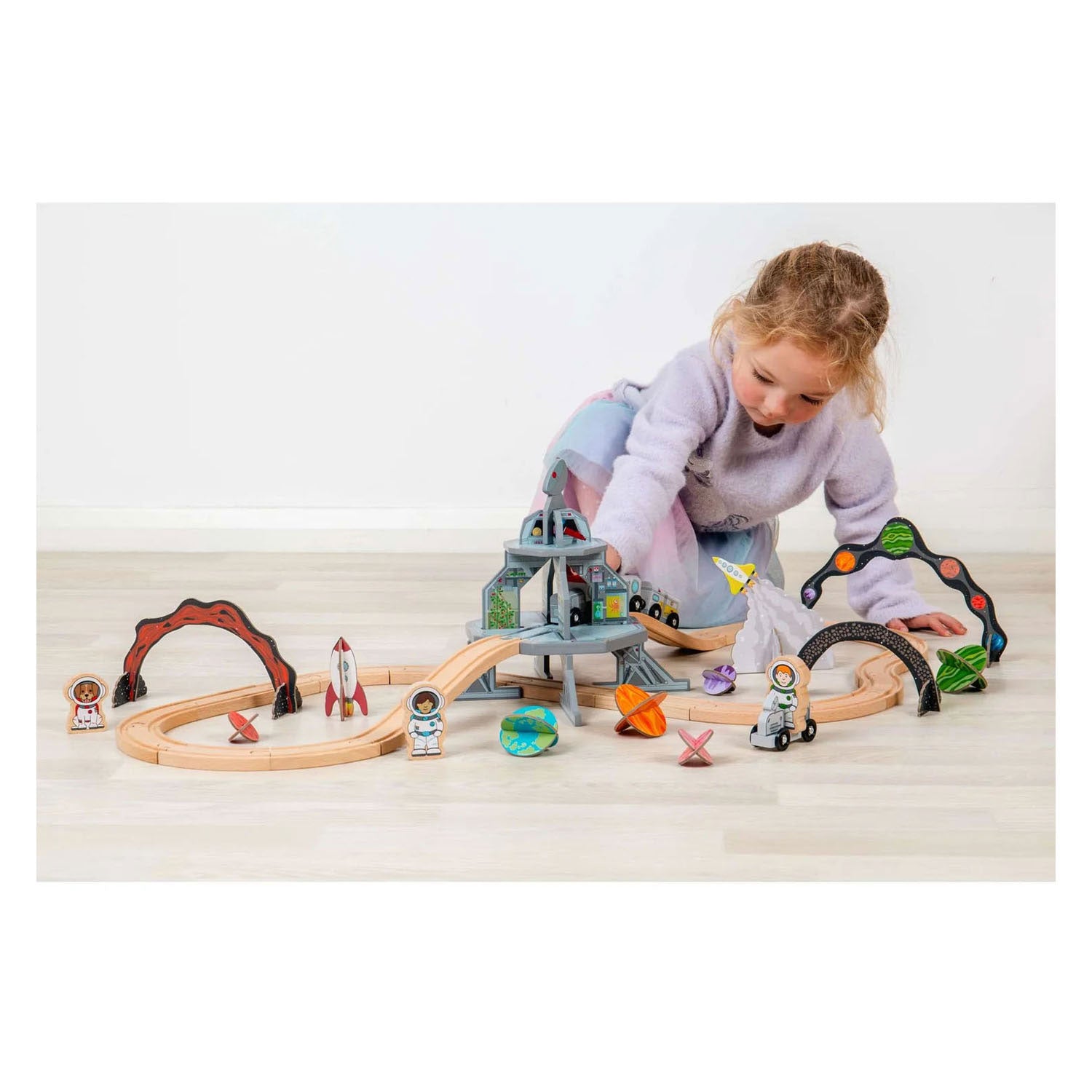 Bigjigs Raumzug-Set aus Holz – 40-teilig.