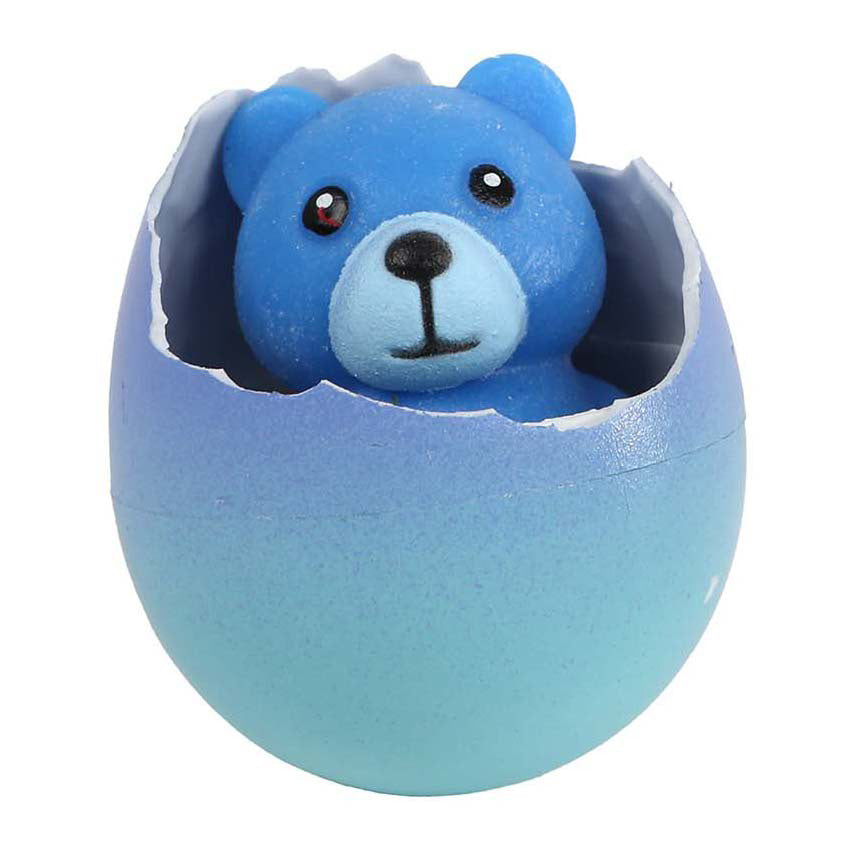 Wachsender Teddybär im Ei