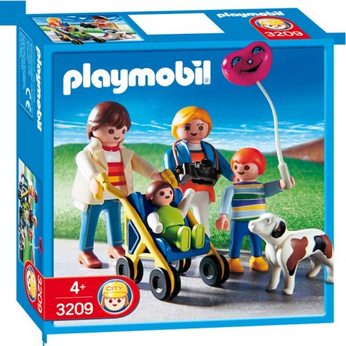 Buggy mit Familie und Hund 3209