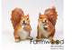 Bauernhofholz-Tierstatue Eichhörnchen fressend 16x9x18cm