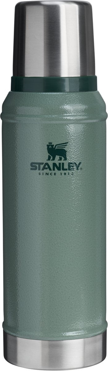 Stanley Classic Legendäre Thermoskanne 940 ml – hält 20 Stunden heiß oder kalt – auslaufsicher – spülmaschinenfest – BPA-frei – für Kaffee, Tee und mehr – Edelstahl-Thermoskanne – Hammerschlaggrün