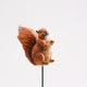 Bauernhofholztiere Eichhörnchen auf Stab 8x4x6 cm