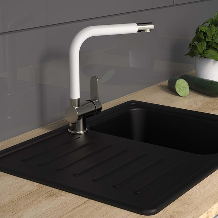 Schütte Schütte ein Tutton -Mixer mit hoher Ausgangsfärbung -freier Stahlmatte Weiß