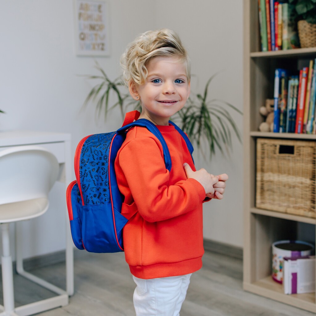 Undercover -Rucksack mit Spiderman Fronttasche