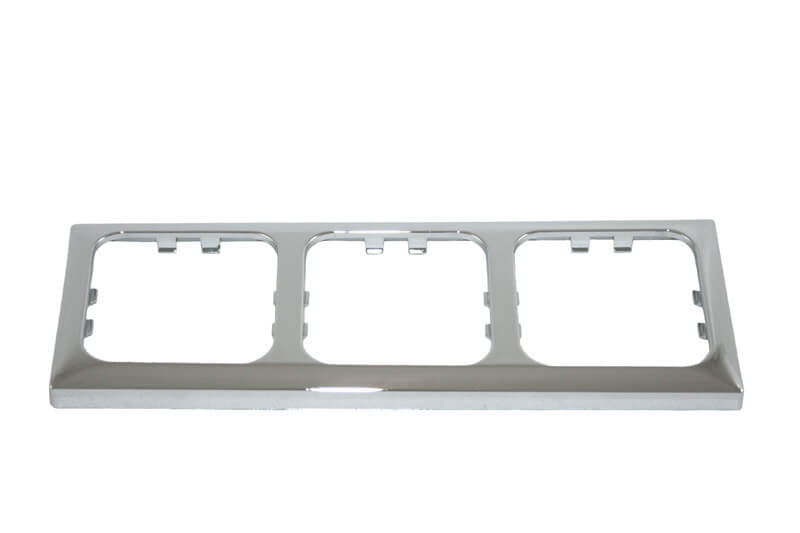 Opaler Abdeckrahmen 3-fach chrom