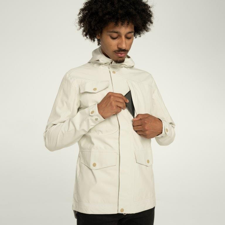 Ungefärbter Taschenregenmantel für urbane Outdoor-Herren