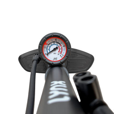 Lynx Fahrradpumpe mit Manometer schwarz