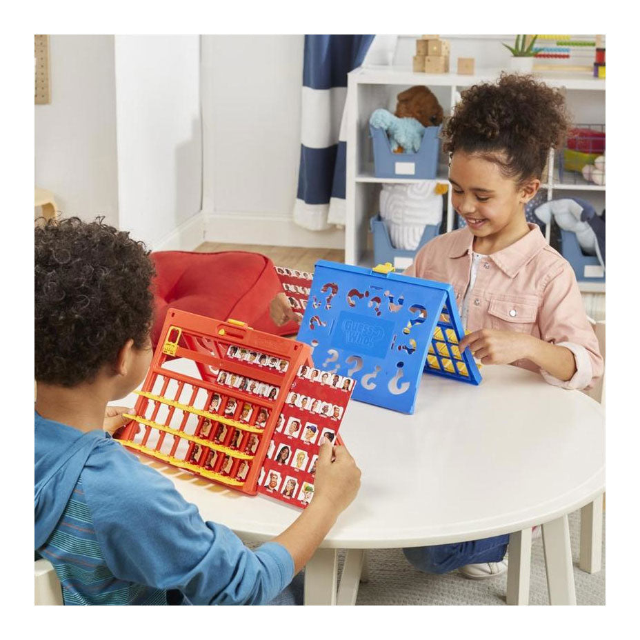 Hasbro Qui Est-CE? JEU de Déduction