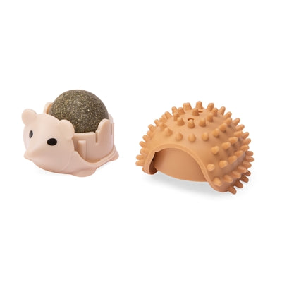 Imac Igel mit Katzenminzeball sortiert