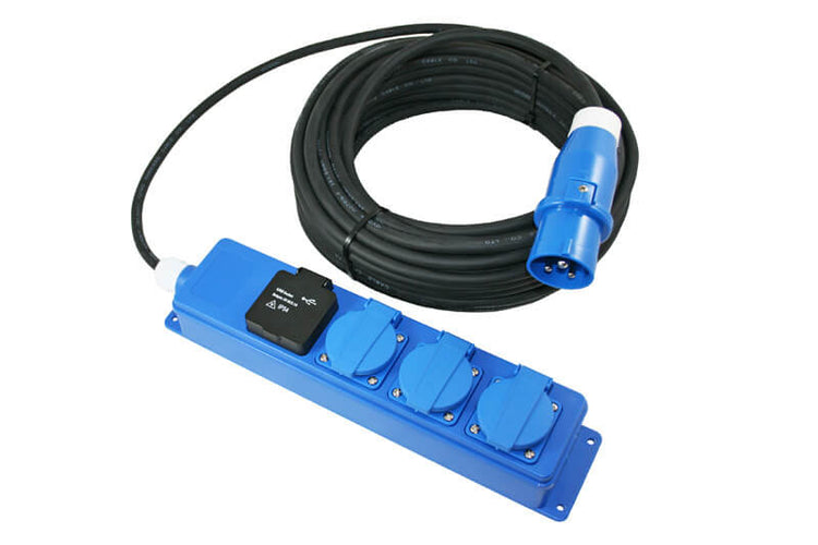 Quatro Unit CEE 3-Wege-Schuko-Steckdosenleiste und USB mit 20 Meter Kabel und CEE-Stecker