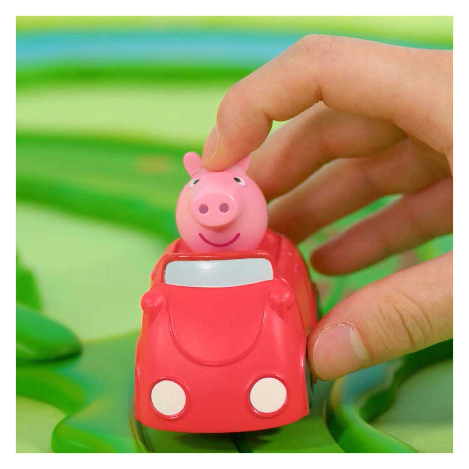Spectron Peppa Pig flitzt herum – Peppas kleines rotes Auto-Set