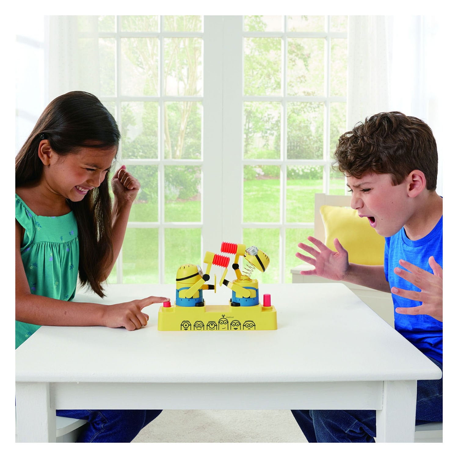 Epoch Minions Hammer Pop -Spiel