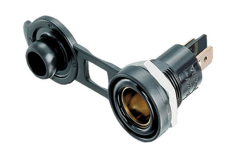 12-Volt-Einbausteckdose für Bosch-Stecker