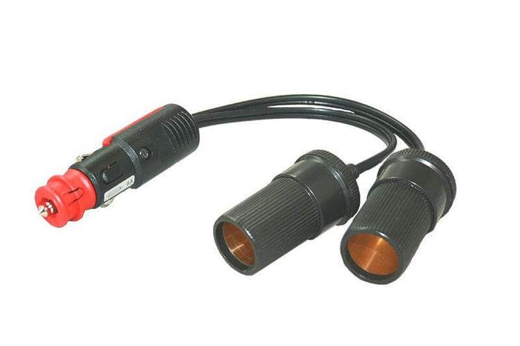 12-Volt-Adapterkabel von Uni-Stecker auf Doppelsteckdose für Zigarettenanzünder