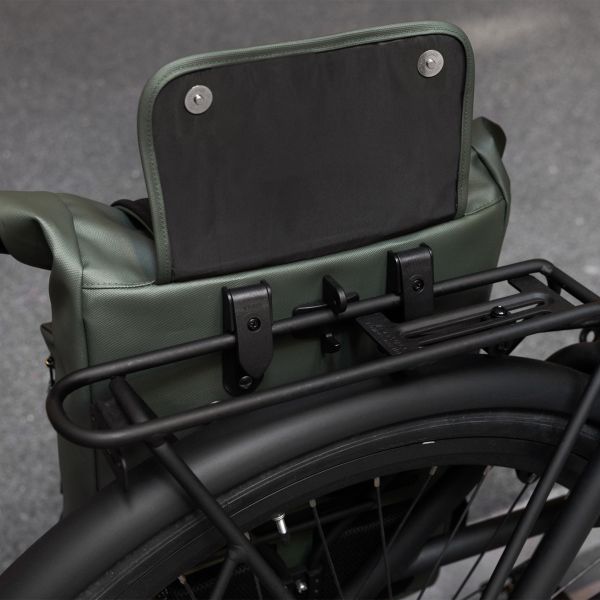 Urbanfester städtischer Proof Eins Rolltop -Tasche 20L Green Recycling