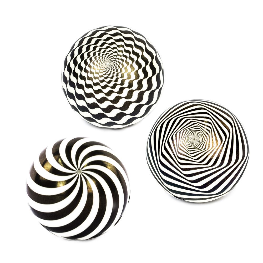 Illusionsball mit hoher Sprungkraft. 3+