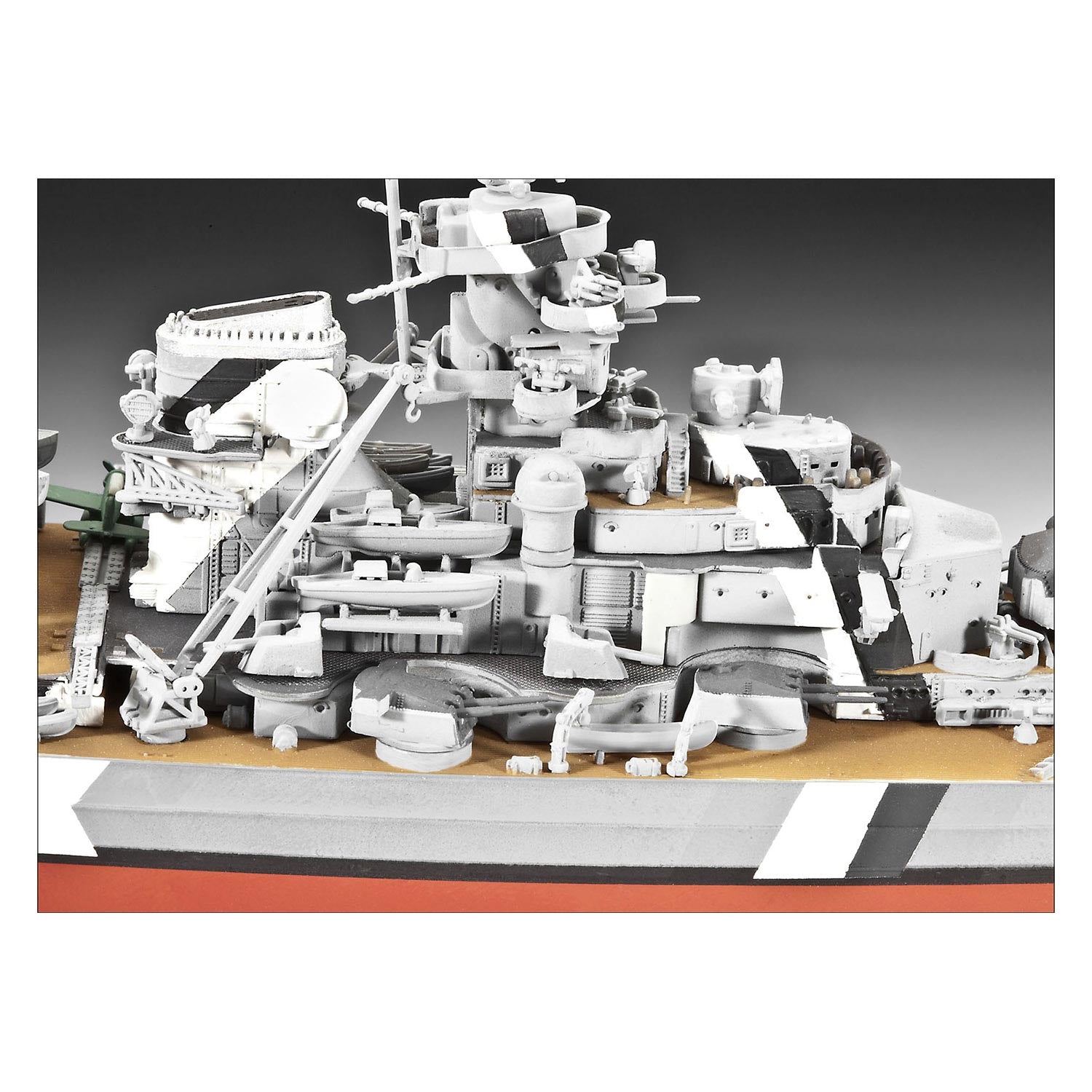 Revell Schlachtschiff Bismarck