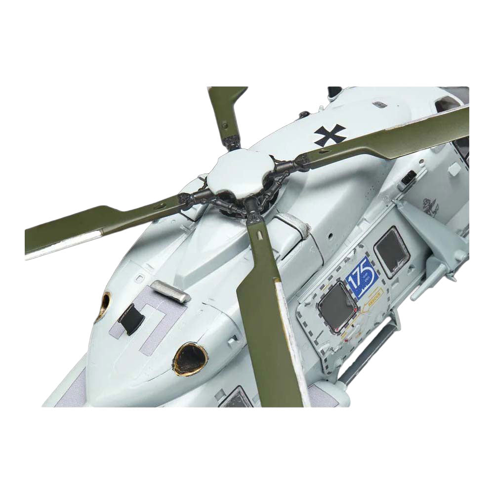 Revell Modellbausatz - NH90 NFH Marine 1:72 - 159 Teile.