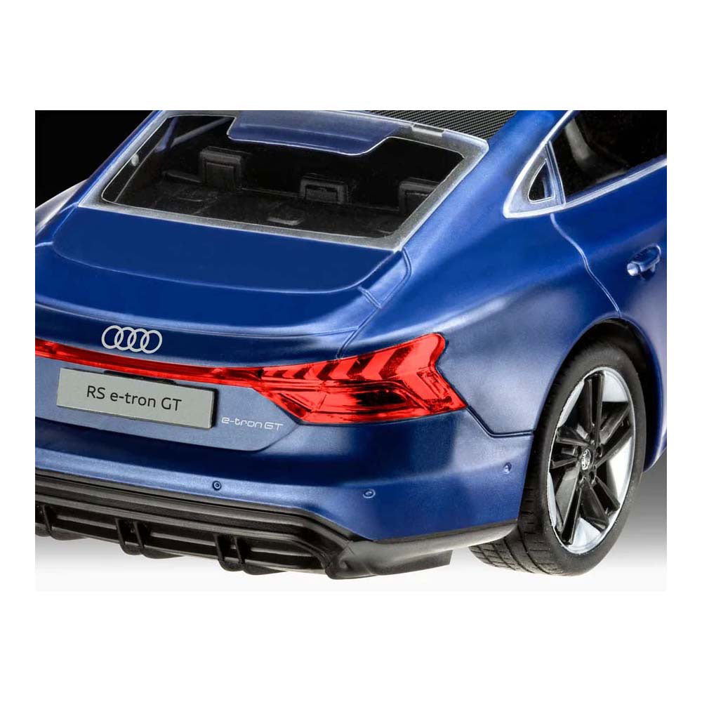 Revell Modellbausatz - Audi RS e-tron GT 1:24 - 71-tlg.