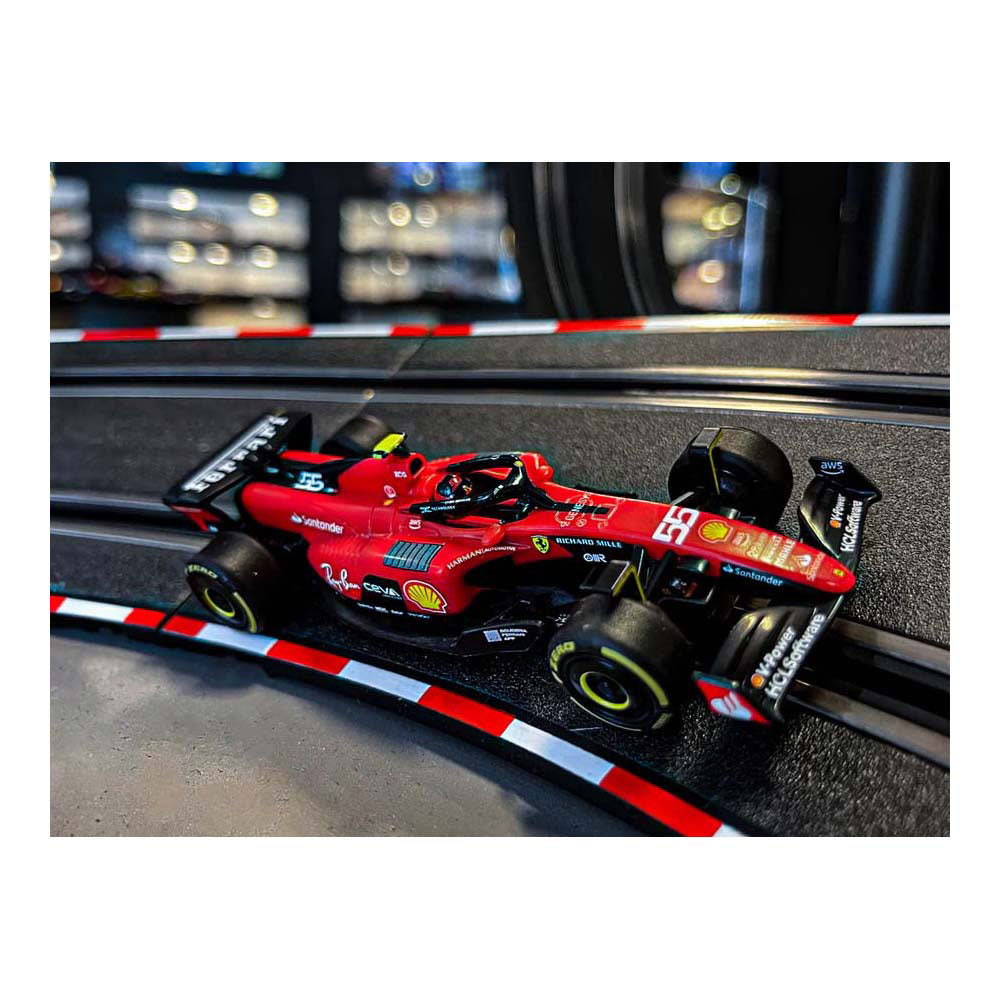 Carrera Ferrari SF-23 C. Sainz, Nr. 55 – 1:43