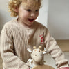 Egmont Kuscheltier aus Bio-Baumwolle. Leonie-Giraffe.