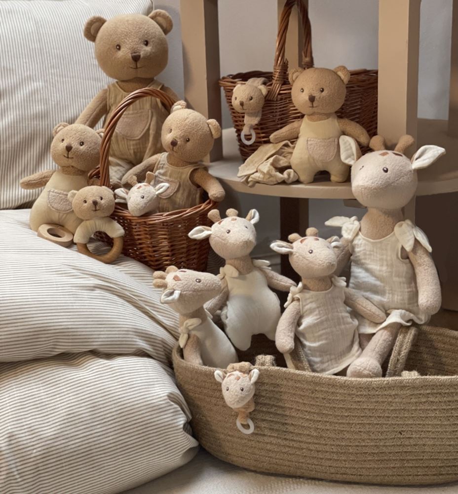 Egmont Kuscheltier Schnullerkette Giraffe Leoni