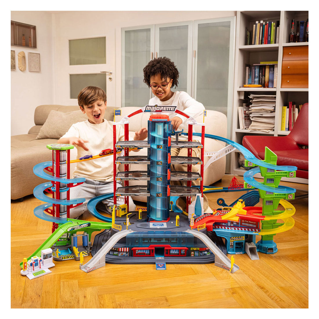 Majorette Super-City-Garage – mit 6 Fahrzeugen
