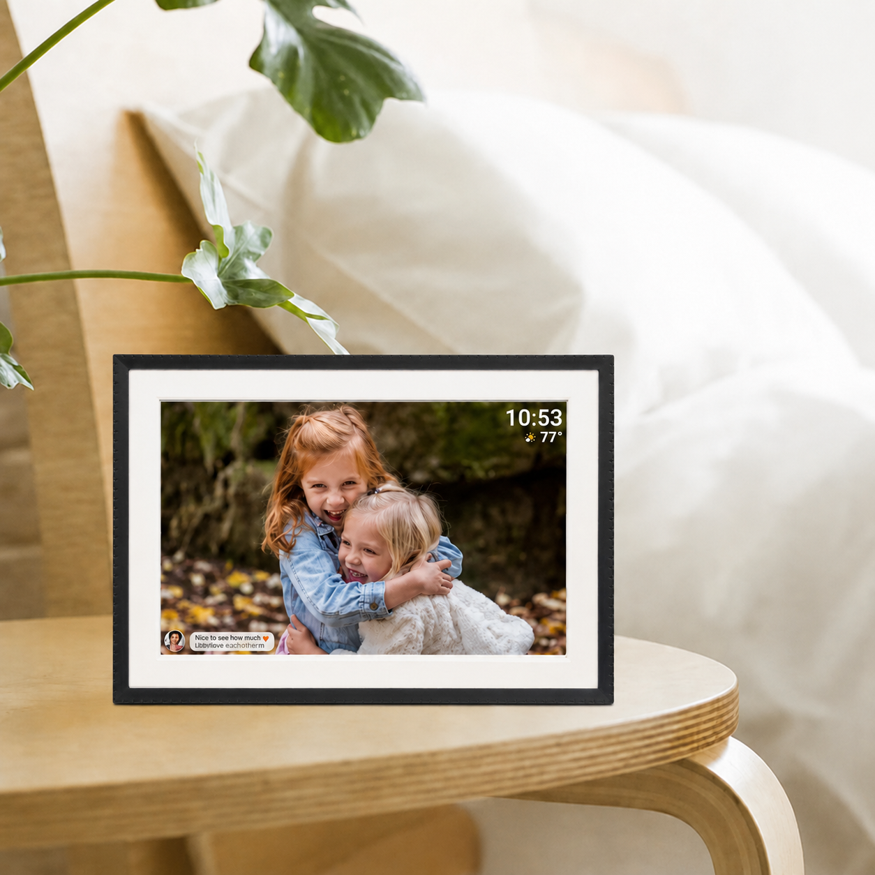 Benel Frameo digitaler Fotorahmen HF-109T Schwarz 10,1 Zoll mit Framsglühen