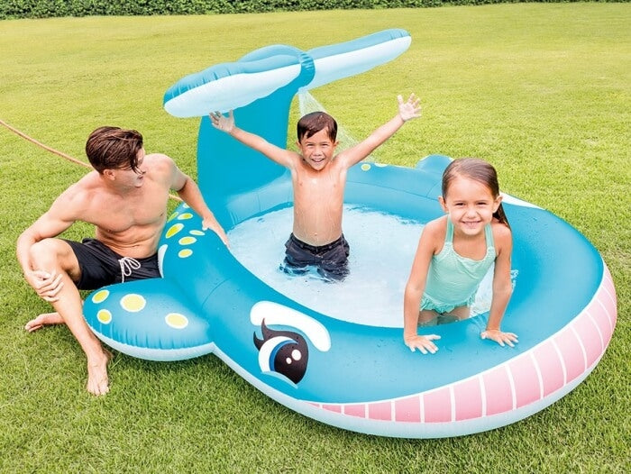 Walbecken mit Wassersprinkler