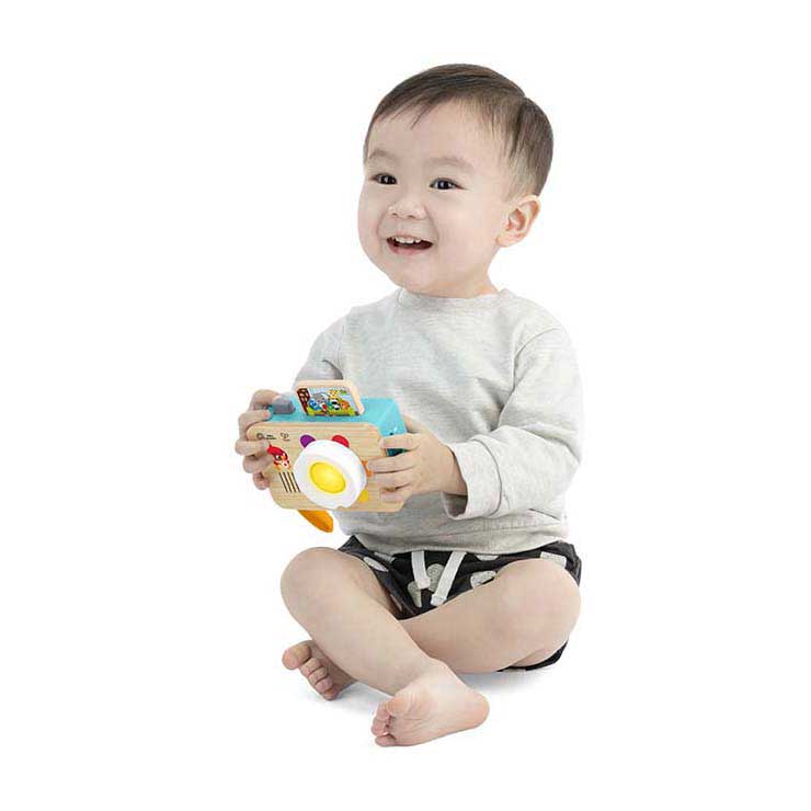 Spielzeugkamera mit Lernobjektiv von Hape