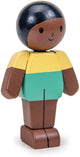 Zarte Blattpuppenhauspuppe Mokka Junge - Spielzeugpuppe aus Holz.