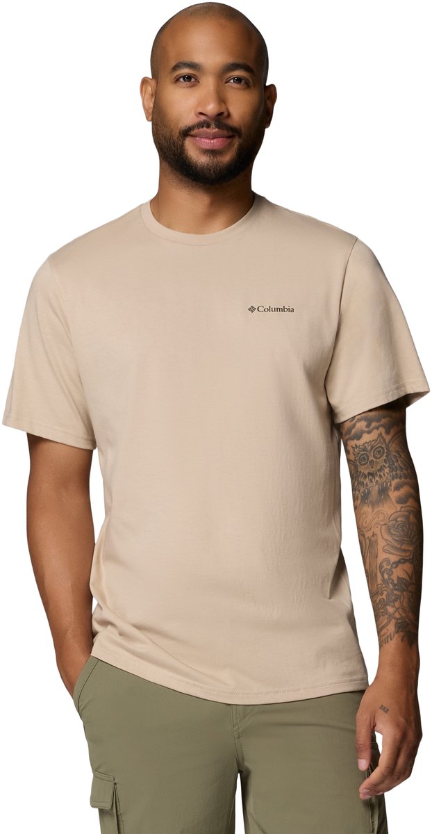 Columbia csc™ Outdoor Back Graphic Tee Herren-Outdoor-Shirt – uraltes Fossil, leuchtende Sandlandschaft