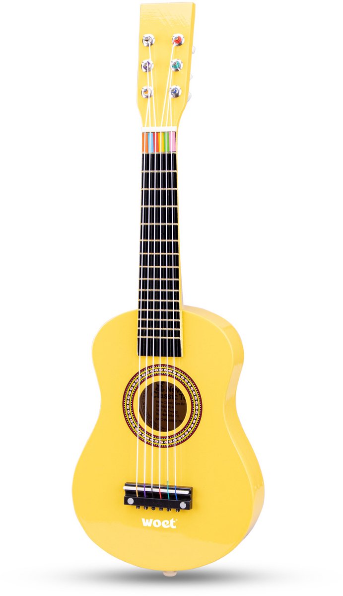 New Classic Toys Woet® Holzspielzeuggitarre mit Tragegurt – Gelb – Spielzeuginstrument – Meine erste Gitarre inklusive Notenheft – Gitarre spielen für Kinder – ab 3 Jahren