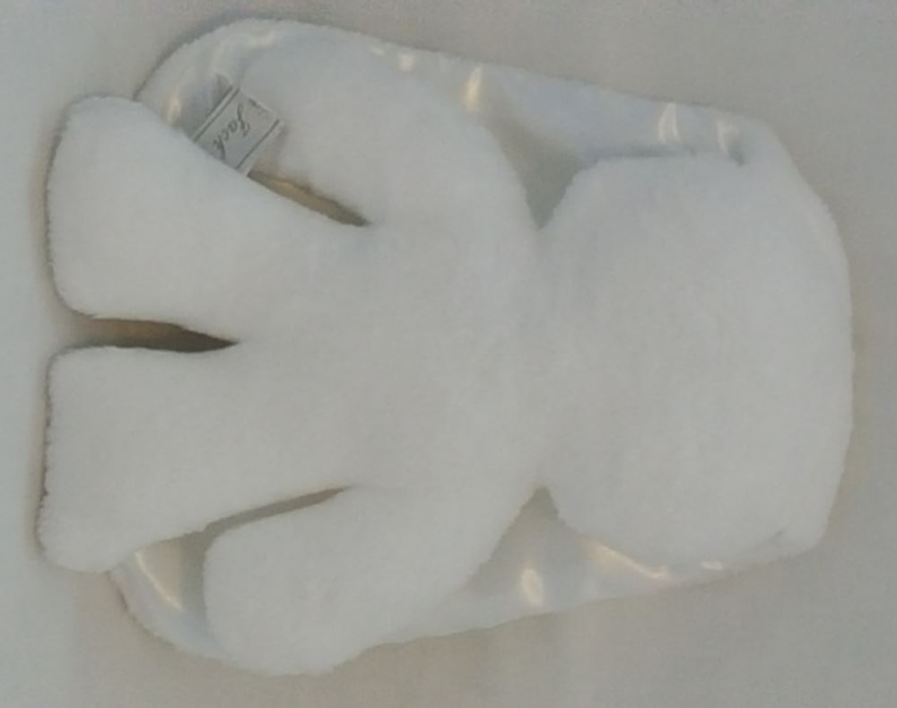 Kuschelhase weiß mit weißen Ohren. 26 cm