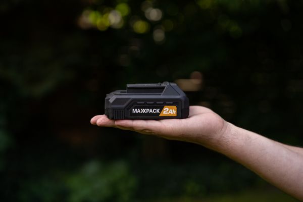 AC -Batterie 2AH (Maxxpack 18V).