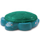 Kleine Tikes Sandbox gehen grüne Schildkröte