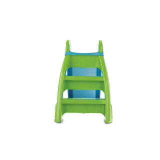 Kleine Tikes zuerst glitt grün