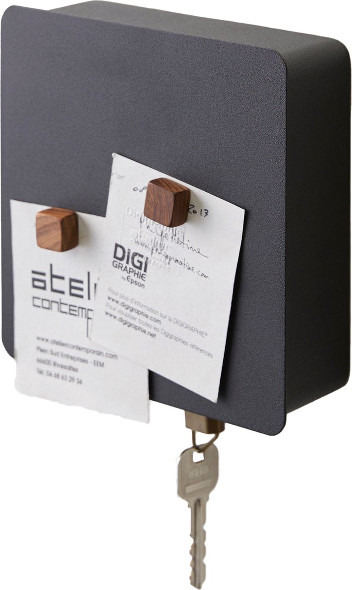 Magnetische Schlüsselbox von Yamazaki – Turm – Schwarz