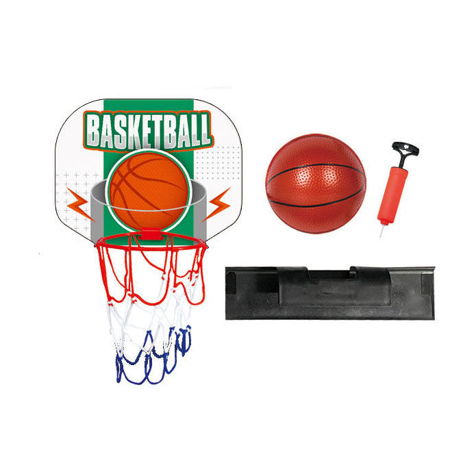 Basketballbrett mit Ball