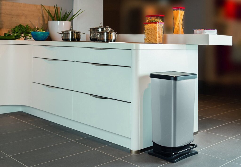Rotho Rotho Paso Pedal Bin 40L Silber Metallic