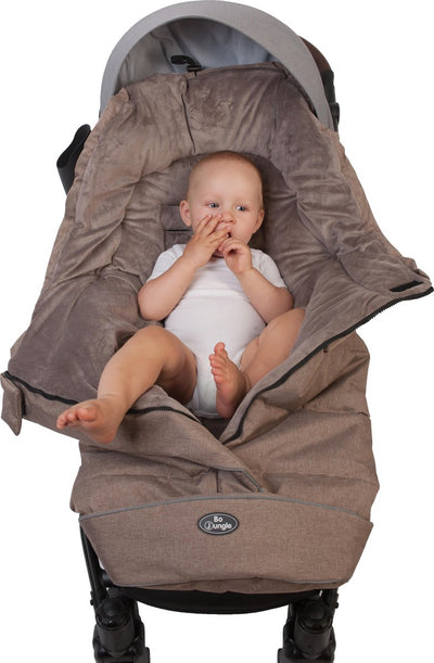 Bo Jungle - Fußsack Buggy Universal - wasserabweisend - windabweisend - Fleecefutter - Winter - mit Kapuze - waschbar - rutschfester Boden - Kinderwagen - geeignet für 5-Punkt-Gurt - Thermo-Fußsack Universal Beige