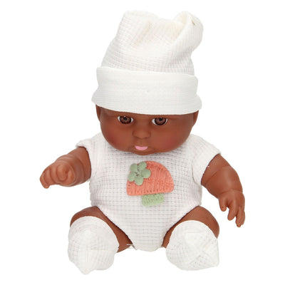 Babypuppe mit Waffelanzug und Mütze